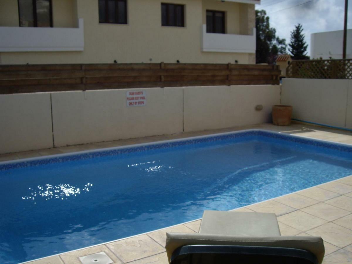 Paphos Frangipani Villa מראה חיצוני תמונה